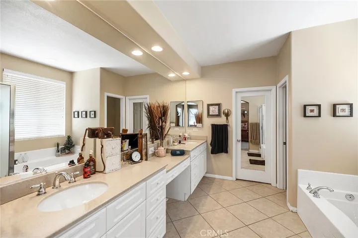 32467 Rosa Court, Temecula, California 92592
