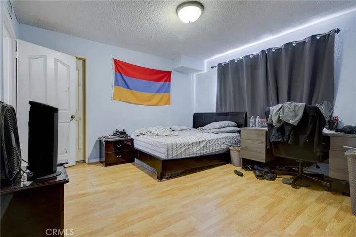 456 Myrtle Street, Glendale, California 91203