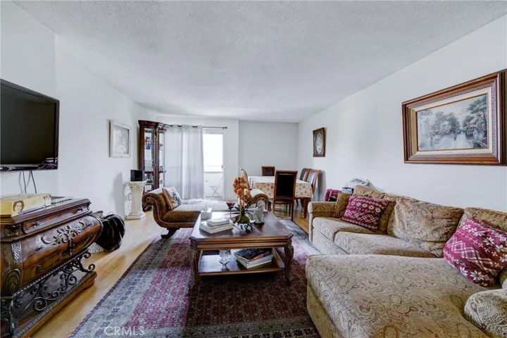 456 Myrtle Street, Glendale, California 91203