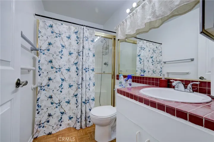 456 Myrtle Street, Glendale, California 91203