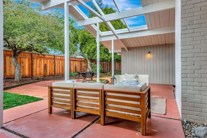 3898 Mumford Place, Palo Alto, California 94306