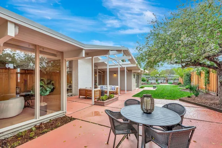 3898 Mumford Place, Palo Alto, California 94306
