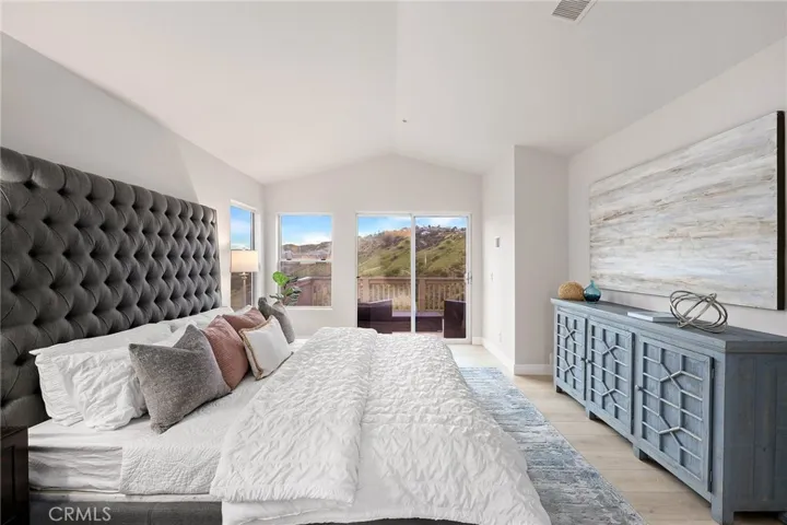 7517 Wiscasset Drive, West Hills, California 91304
