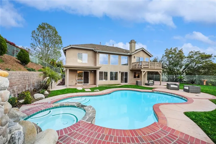 7517 Wiscasset Drive, West Hills, California 91304