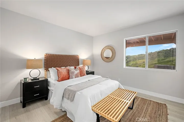 7517 Wiscasset Drive, West Hills, California 91304