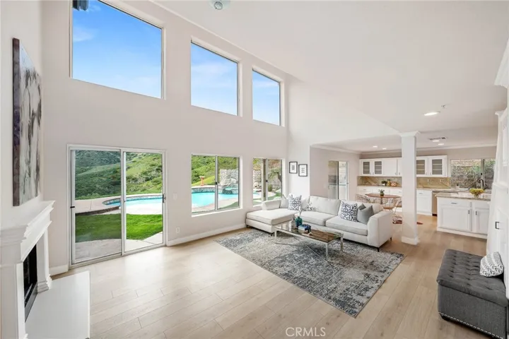 7517 Wiscasset Drive, West Hills, California 91304