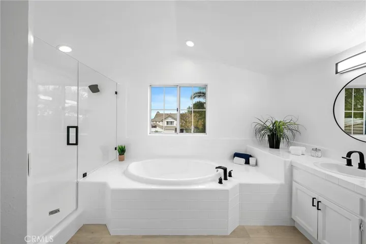 7517 Wiscasset Drive, West Hills, California 91304