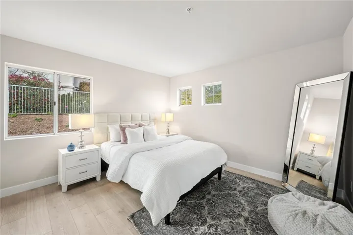 7517 Wiscasset Drive, West Hills, California 91304