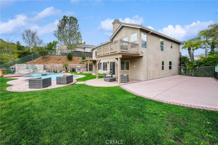 7517 Wiscasset Drive, West Hills, California 91304