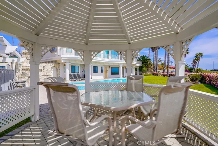 2045 W Paseo Del Mar, San Pedro, California 90732