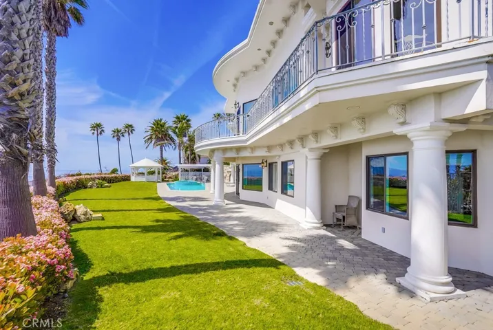 2045 W Paseo Del Mar, San Pedro, California 90732