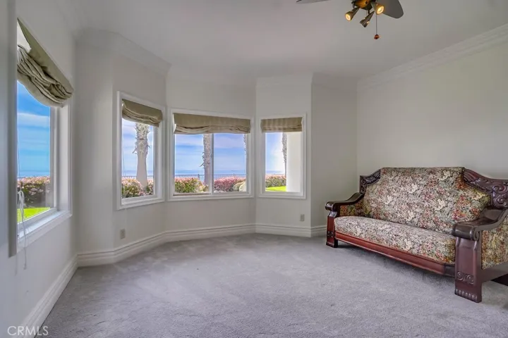 2045 W Paseo Del Mar, San Pedro, California 90732