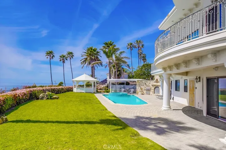 2045 W Paseo Del Mar, San Pedro, California 90732