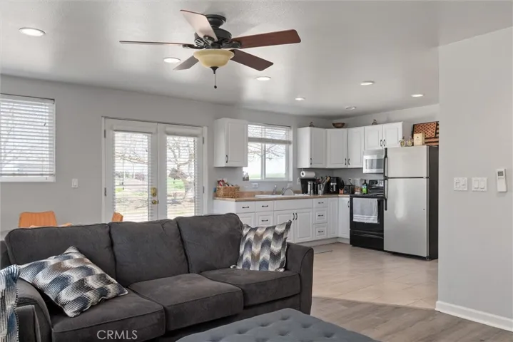 3611 Hegan Lane, Chico, California 95928