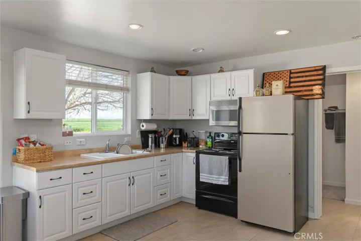 3611 Hegan Lane, Chico, California 95928