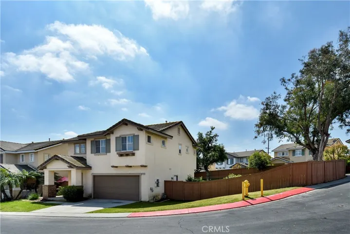 Corner Lot View