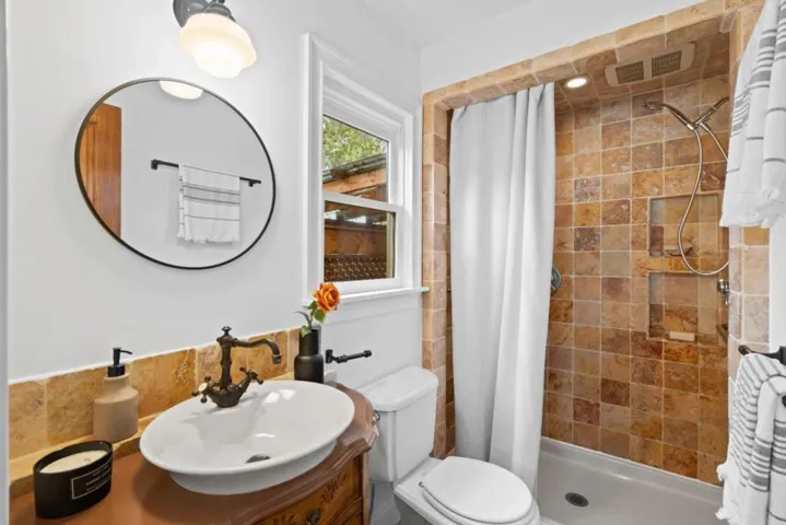 2231 Dartmouth Street, Palo Alto, California 94306