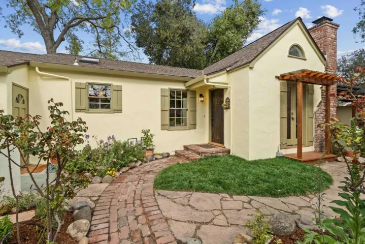 2231 Dartmouth Street, Palo Alto, California 94306