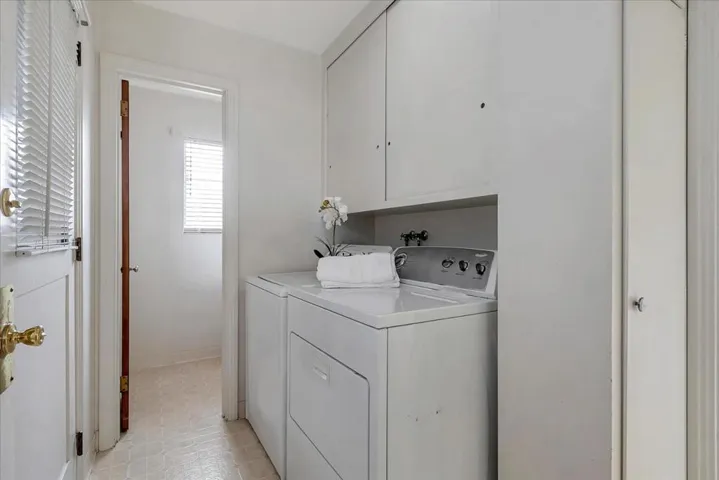 100 Serena Way, Santa Clara, California 95051