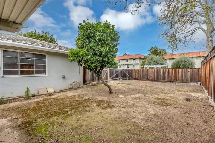 100 Serena Way, Santa Clara, California 95051