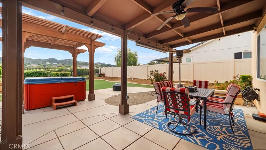 33680 Harvest Way E, Wildomar, California 92595
