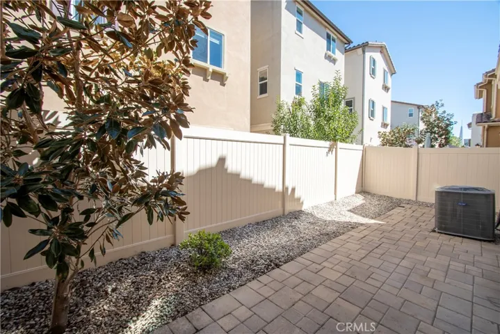 14717 W Rose Lane, Van Nuys, California 91405