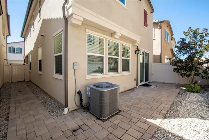 14717 W Rose Lane, Van Nuys, California 91405