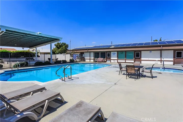61 Malaga 61, Tustin, California 92780