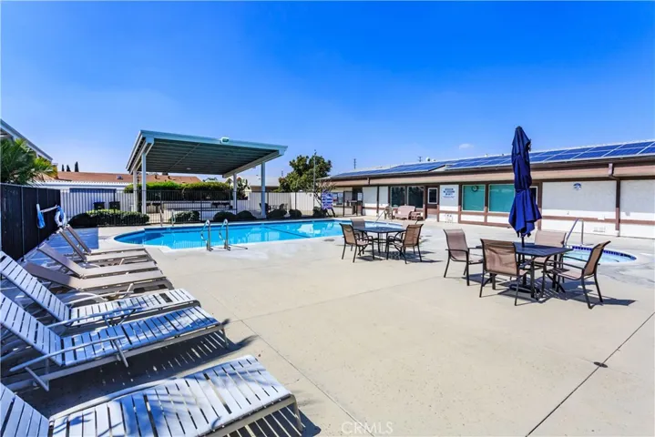 61 Malaga 61, Tustin, California 92780