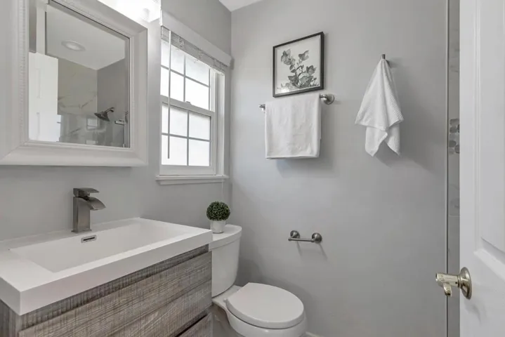 2190 San Rafael Avenue, Santa Clara, California 95051