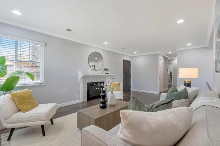 2190 San Rafael Avenue, Santa Clara, California 95051