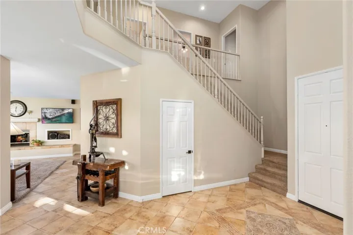 41734 Grand View Drive, Murrieta, California 92562