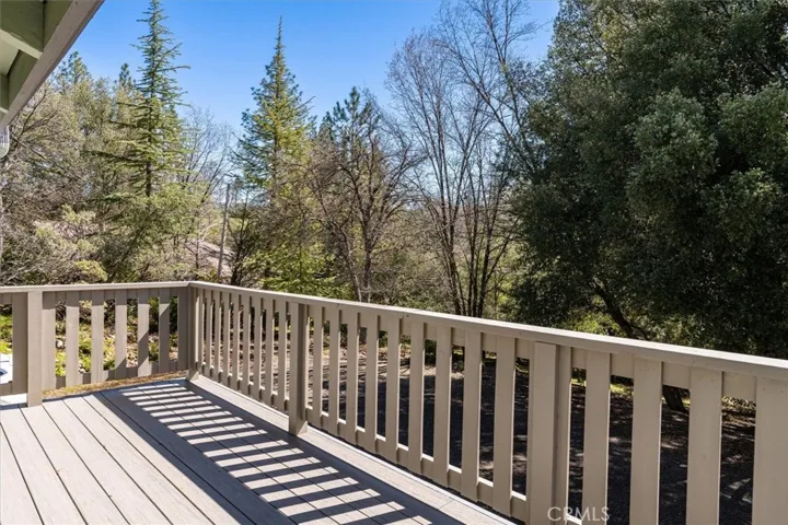37934 China Creek Road, Oakhurst, California 93644