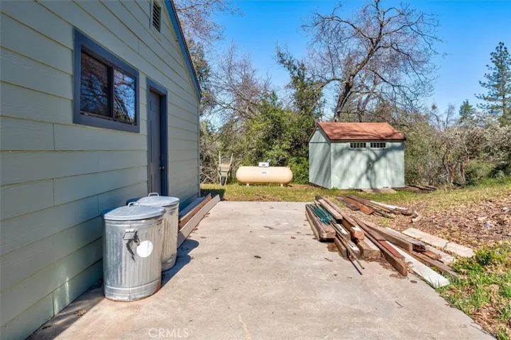 37934 China Creek Road, Oakhurst, California 93644