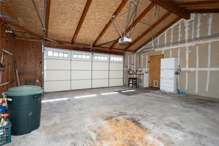 37934 China Creek Road, Oakhurst, California 93644