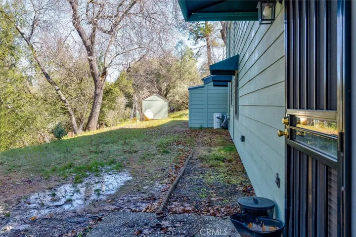 37934 China Creek Road, Oakhurst, California 93644