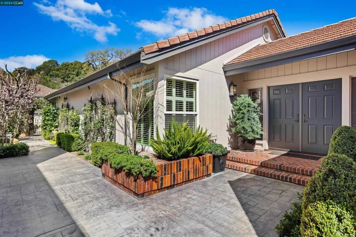 3061 Live Oak Ct, Danville, California 94506