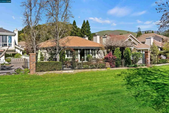 3061 Live Oak Ct, Danville, California 94506
