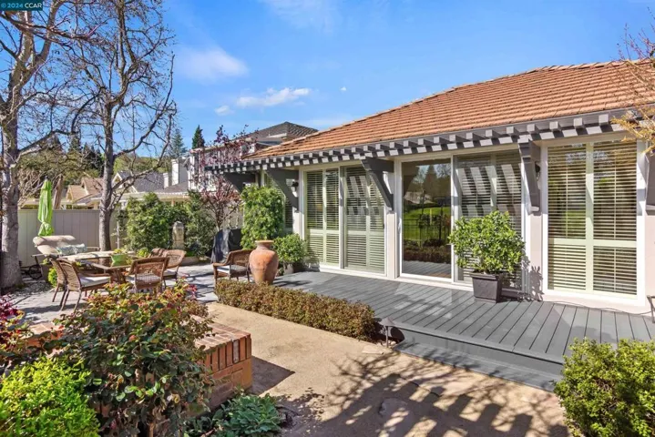 3061 Live Oak Ct, Danville, California 94506
