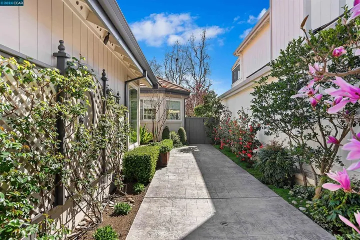 3061 Live Oak Ct, Danville, California 94506