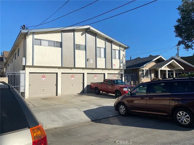 348 Cerritos Avenue, Long Beach, California 90802