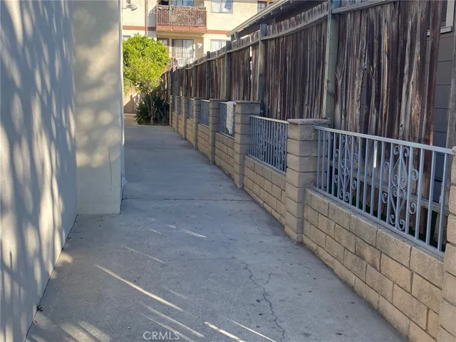 348 Cerritos Avenue, Long Beach, California 90802