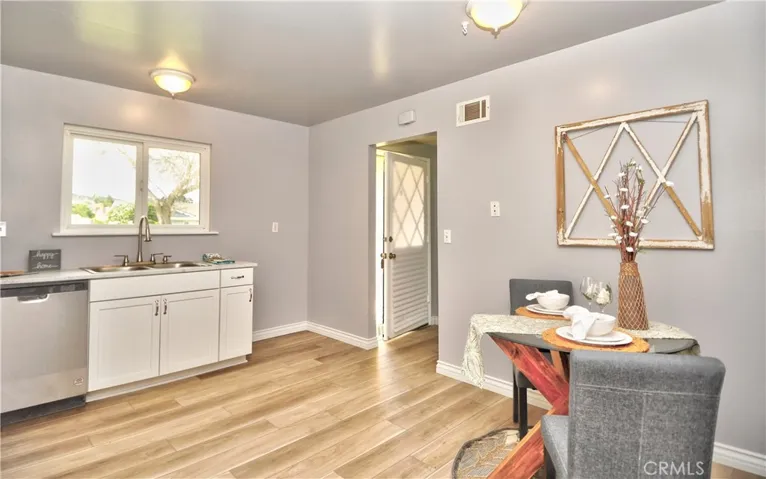NEW KITCHEN FLOORING