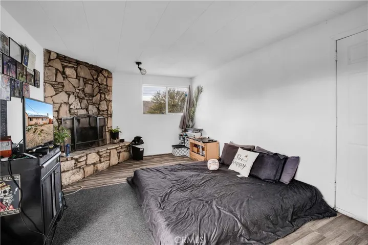 7833 Shawnee Trail, Yucca Valley, California 92284