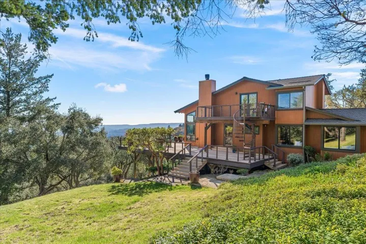 25995 Mar Vista Court, Los Gatos, California 95033