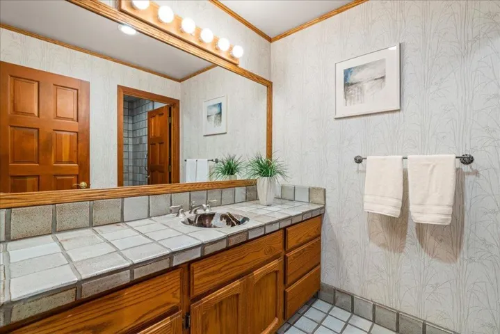 25995 Mar Vista Court, Los Gatos, California 95033