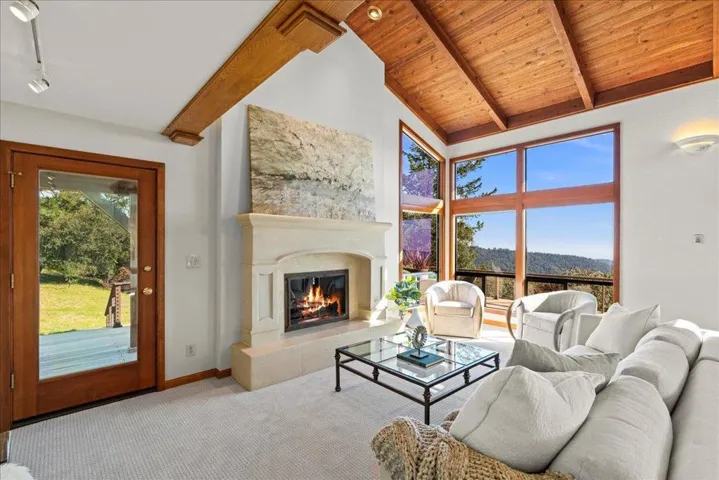 25995 Mar Vista Court, Los Gatos, California 95033