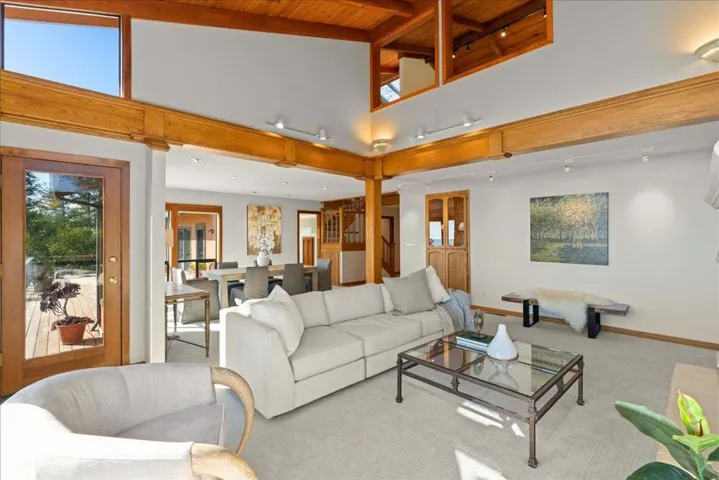 25995 Mar Vista Court, Los Gatos, California 95033