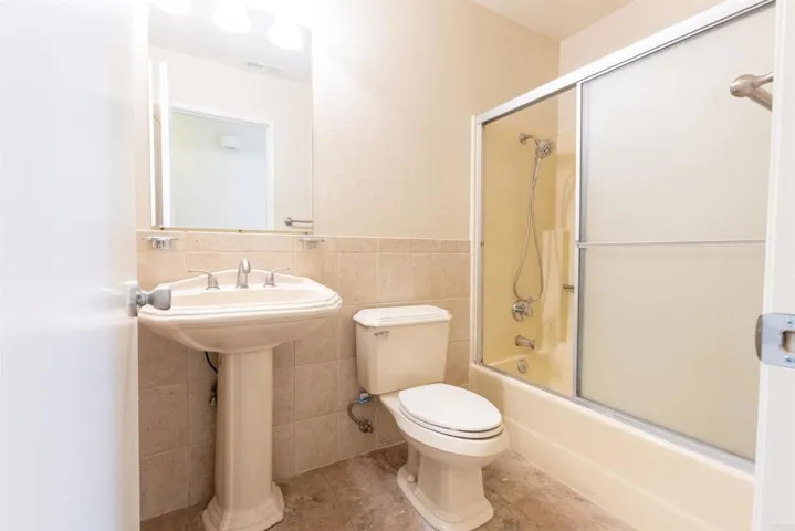 4746 Gardenia Street, Oceanside, California 92057