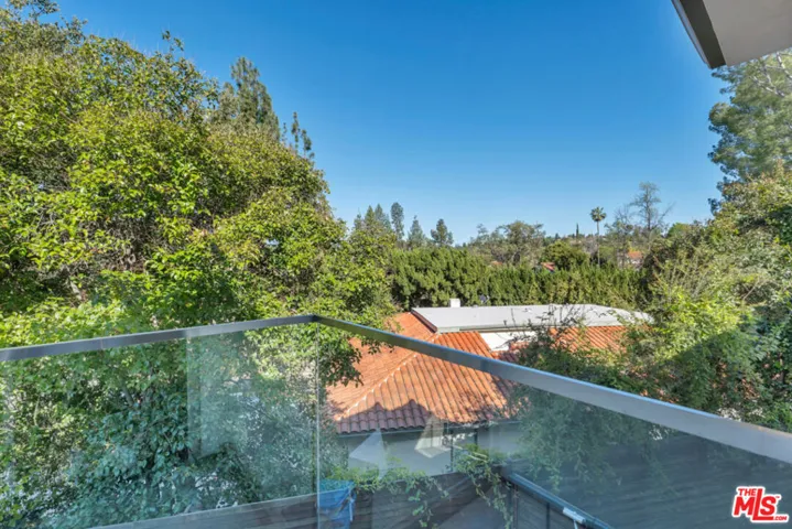 23136 Park Contessa, Calabasas, California 91302